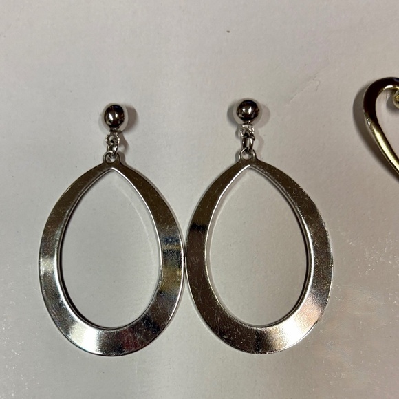 6 Pairs of Silver and Gold Vintage Earrings, pierced hearts, hoops, teardrop - Picture 2 of 9